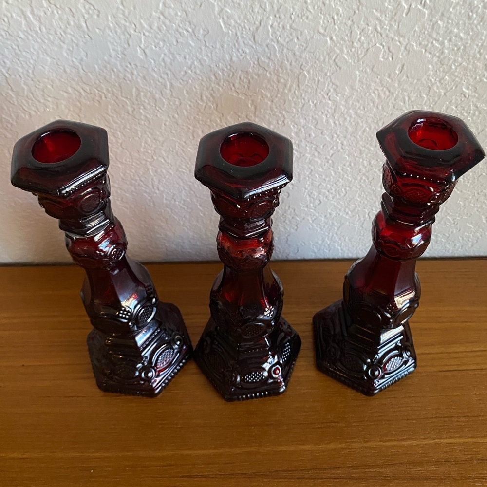 Avon Vintage 1876 Collection  Cape Cod Ruby Red Glass Candlesticks Set of 3 - Picture 3 of 9